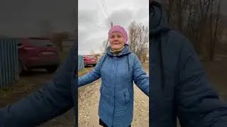 Свадьба в чувашской деревне. Бабули перекрыли дорогу молодым. 