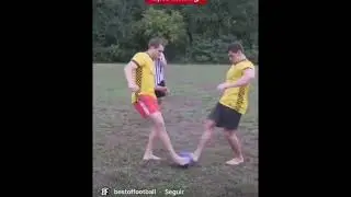 Пацаны играли футбол железным Мячом