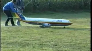 Airbus A300 RC model