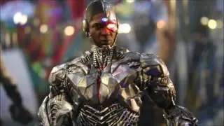 First Look ! Hot Toys 