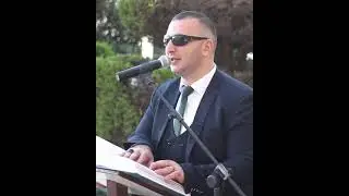 Слепой читает Коран Субхан Аллах
