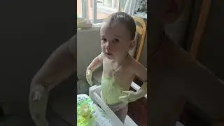 Ребенок в 2 года уже художник