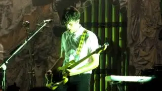 Dallon getting down.