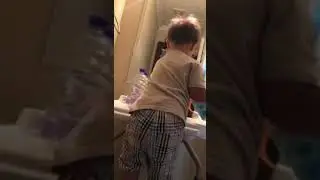 Poop partner
