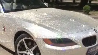 Красота по-молдавански: водитель облепил свой BMW кристаллами Swarovski