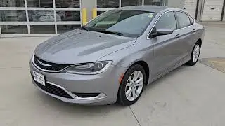 2016 Chrysler 200 Limited Motor Inn of Carroll