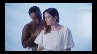 Carla Stark - Des fleurs sur ma peau (Clip Officiel)