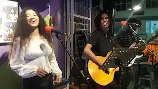 LOUIS BAND-AIN'T NO SUNSHINE, MARIA, JEZTO and JHON. D'LOUIS BEER AND GRILL, Sanur, Bali, Maart 2023