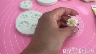 Wiesenblüten aus Fondant mit silikonmoulds - TUTORIAL