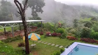 Villa Paradise Hill Puncak Megamendung Bogor, Camping di Villa? Survey Gagal Camping