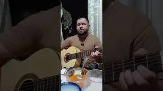 морпех поёт о войне