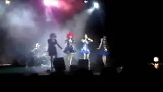 Наташа Королёва - Маленькая страна [LIVE , 2010]