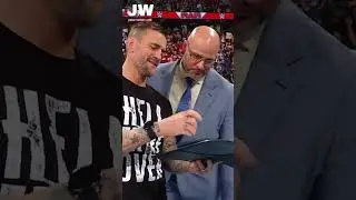 CM Punk choosing raw and facing Seth Rollins 🔴 #wwe #raw #cmpunk