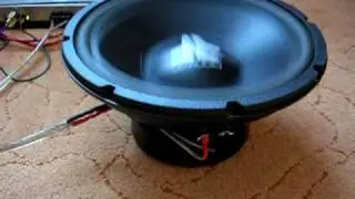 JL AUDIO 12W6 + AUDIO SYSTEM F2-300