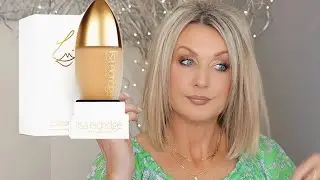 LISA ELDRIDGE SEAMLESS SKIN FOUNDATION