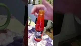 Залпанул стрый чили соус