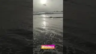 Знаменитый индийских пляж Арамболь выглядит довольно угрюмо в сезон дождей - смотрите сами