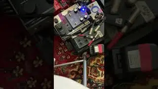 Pink Floyd - Caroline Guitar Co - Somersault (chorus sound) (iPhone recording)