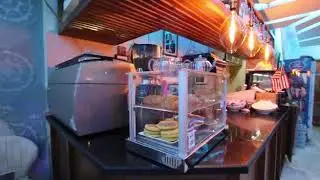 The White House Café