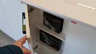 Распашная дверь с доводчиком Blum