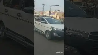 в кафе. Варанасі