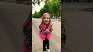 Мне купили новый айфон Ура👋спасибо папочка❤️слушай новый⬇️ трек кринжуля 