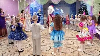 Хоровод с Дедом Морозом 