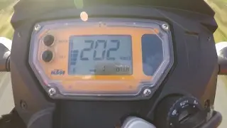 KTM 950 Super Enduro R  | acceleration 0 - 200 km/h