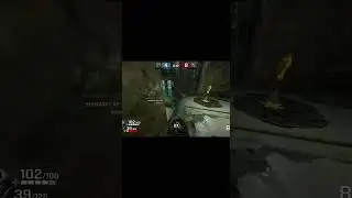 Советский киборг-убийца получает по шапке с респа! quake 