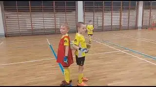 Trening piłki nożnej 8 latków 
