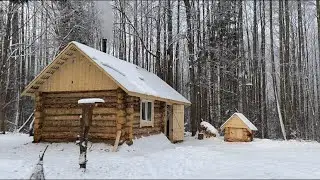 Одна ночь и день в лесной избе | Делаем кровати