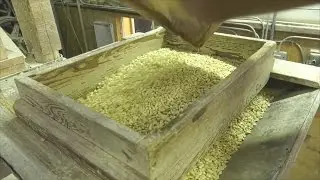 Southeast Georgia Mill Still Producing Grits The Old-School Way