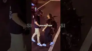 La donna coraggiosa ha dato una lezione al motociclista...😬