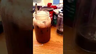 Kopi na choco o choco na kopi? 🍫☕️ #coffee #chocolate #icedcoffee #summerdrink