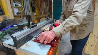 Enjoywood "Hooked on Wood" Router table Coping Sled by Banggood.