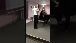 Левчук Анастасия, 14 лет. Флейта. П.Чайковский "Комаринская"; И.Мангушев "Ружанский замок".