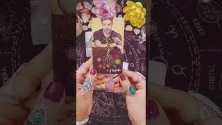 Literal surprise is coming very soon👈🦋🌟🔮#tarot#tarotreading #currentfeelings#tarotcards #sprituality