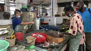 Cara Peniaga Peniaga Hasil Laut Bekerja