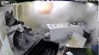 Жесть! Суровый китаец не рассчитал скорость! Умора ржачная с этими китайцами! Прикол
