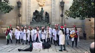 Barelona - Doctors sing carols