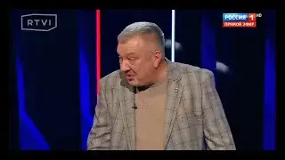 Буйнопомешанный потребовал...