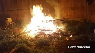 MOTHERING SUNDAY UK BONFIRE