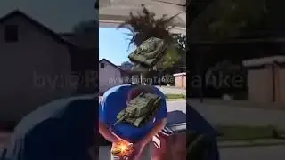 Когда тебя задела какая-то мЭлочь 
