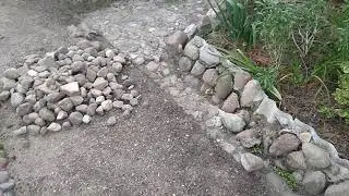 Stone border for flowerbed. Part 1