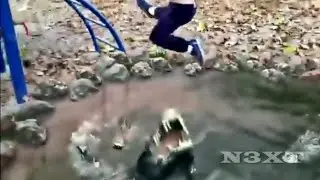 NIÑO DEVORADO POR COCODRILOS - PADRE IRRESPONSABLE