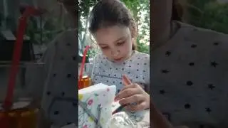 Аля отдыхает ...