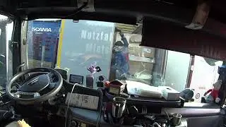 u.tíkači  mi.g.r.a.n.t.u