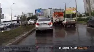 Драка на дороге г Самара 03 08 2013