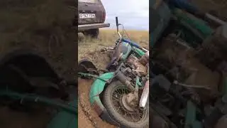 ВЫТАСКИВАЮ НАЙДЕННЫЙ МОТОЦИКЛ! 