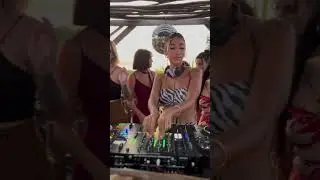 Dance with us 